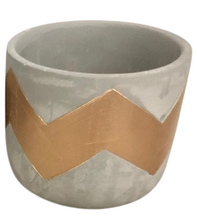 Carica l&#39;immagine nel visualizzatore di Gallery, Porta vaso cemento
