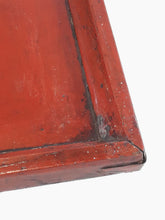 Carica l&#39;immagine nel visualizzatore di Gallery, Vassoio in Legno Rosso
